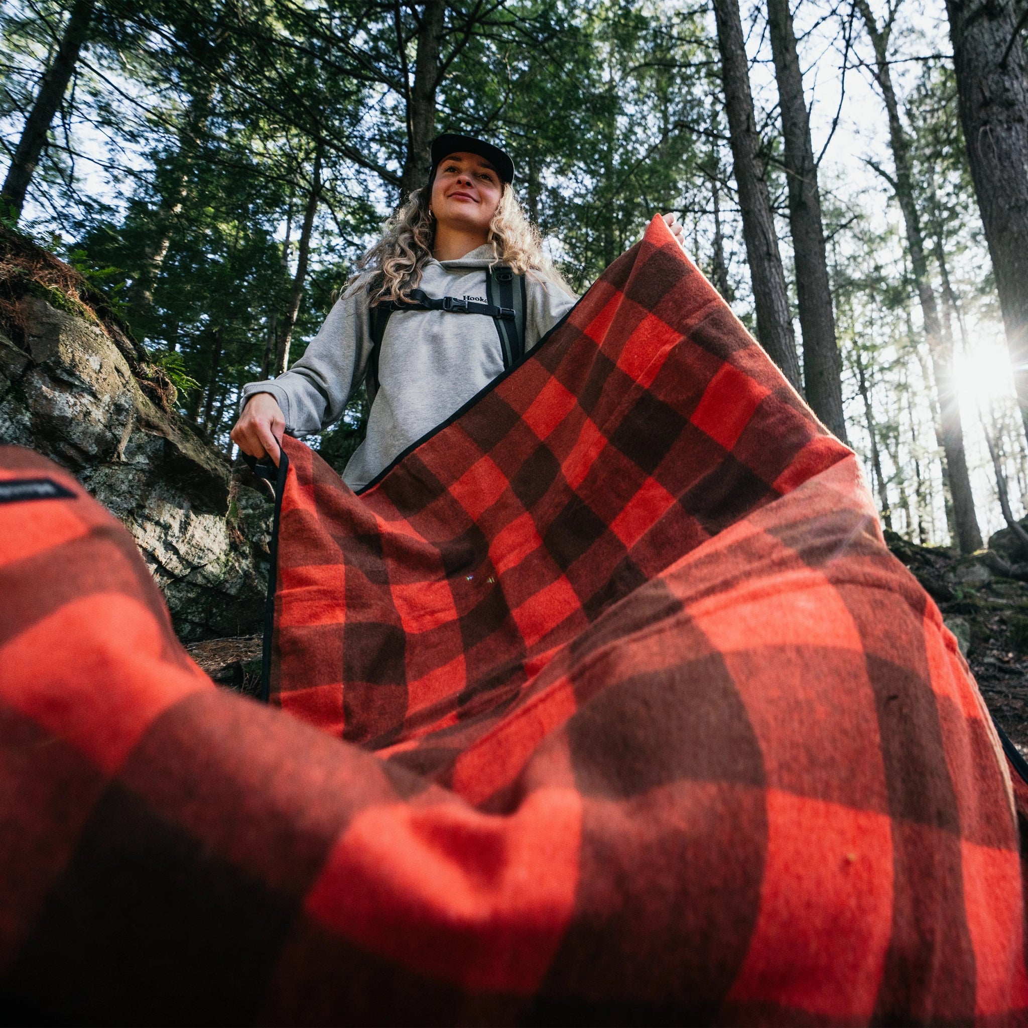 Canadian Outdoor Blanket - Hooké