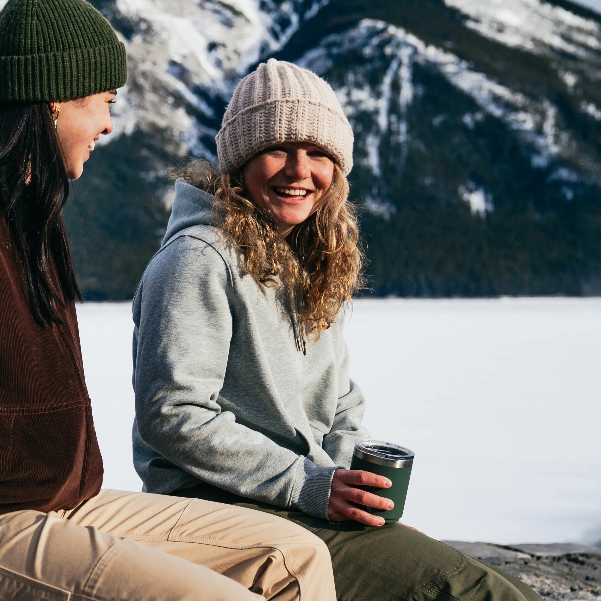 Chunky Hand Knit Beanie - Hooké