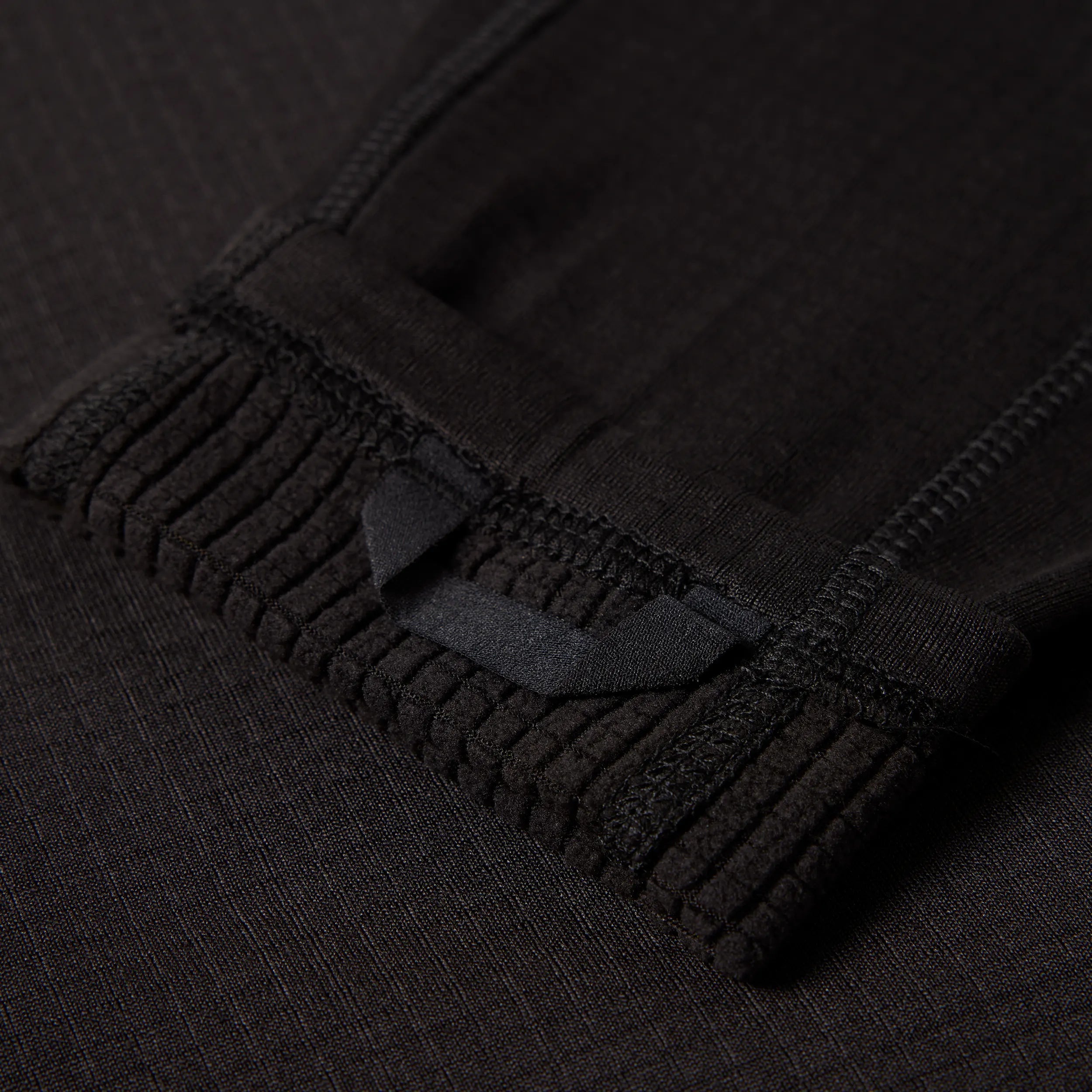 M's Grid Base Layer Crewneck - Hooké