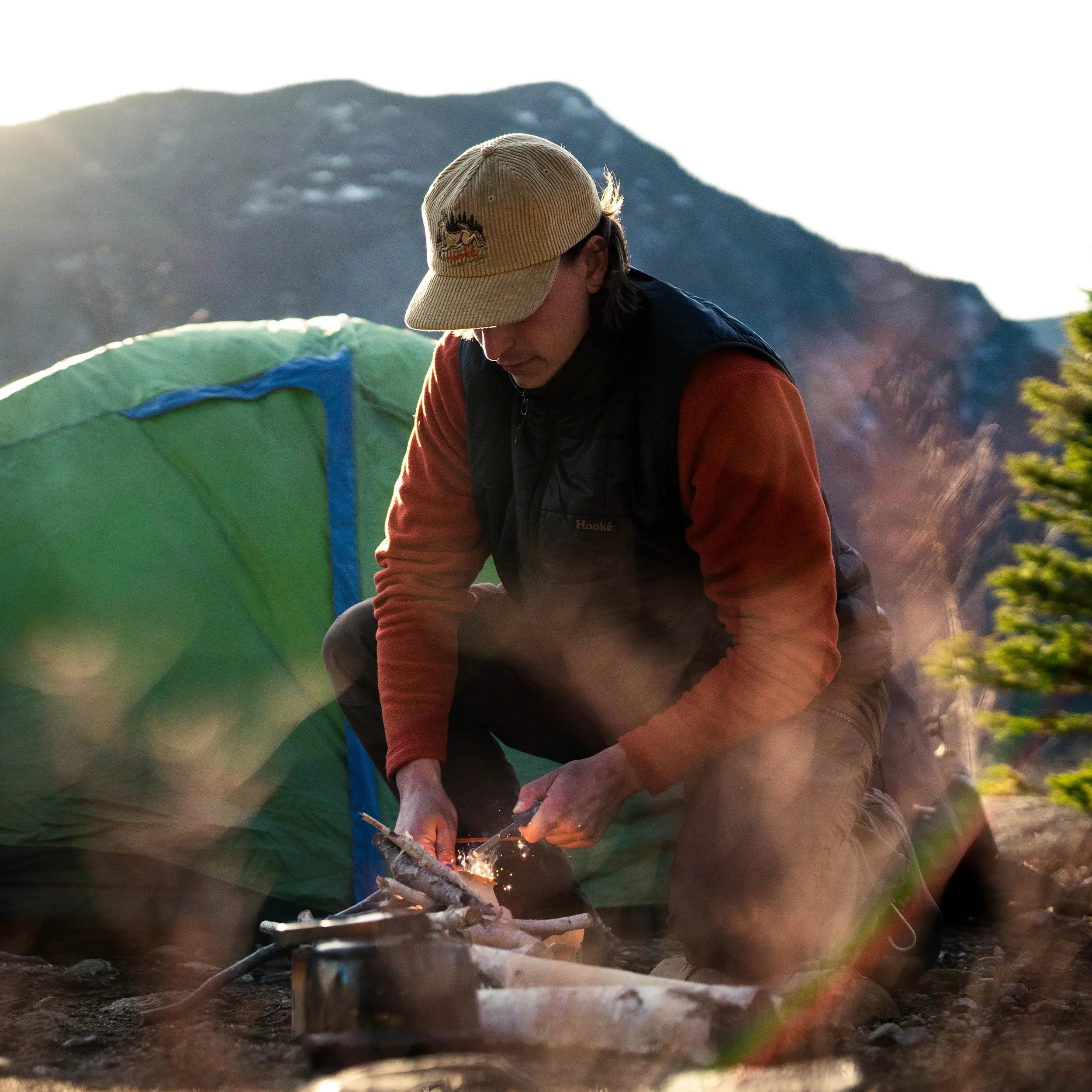 M's Seasonal Lightweight Insulated Vest - Hooké
