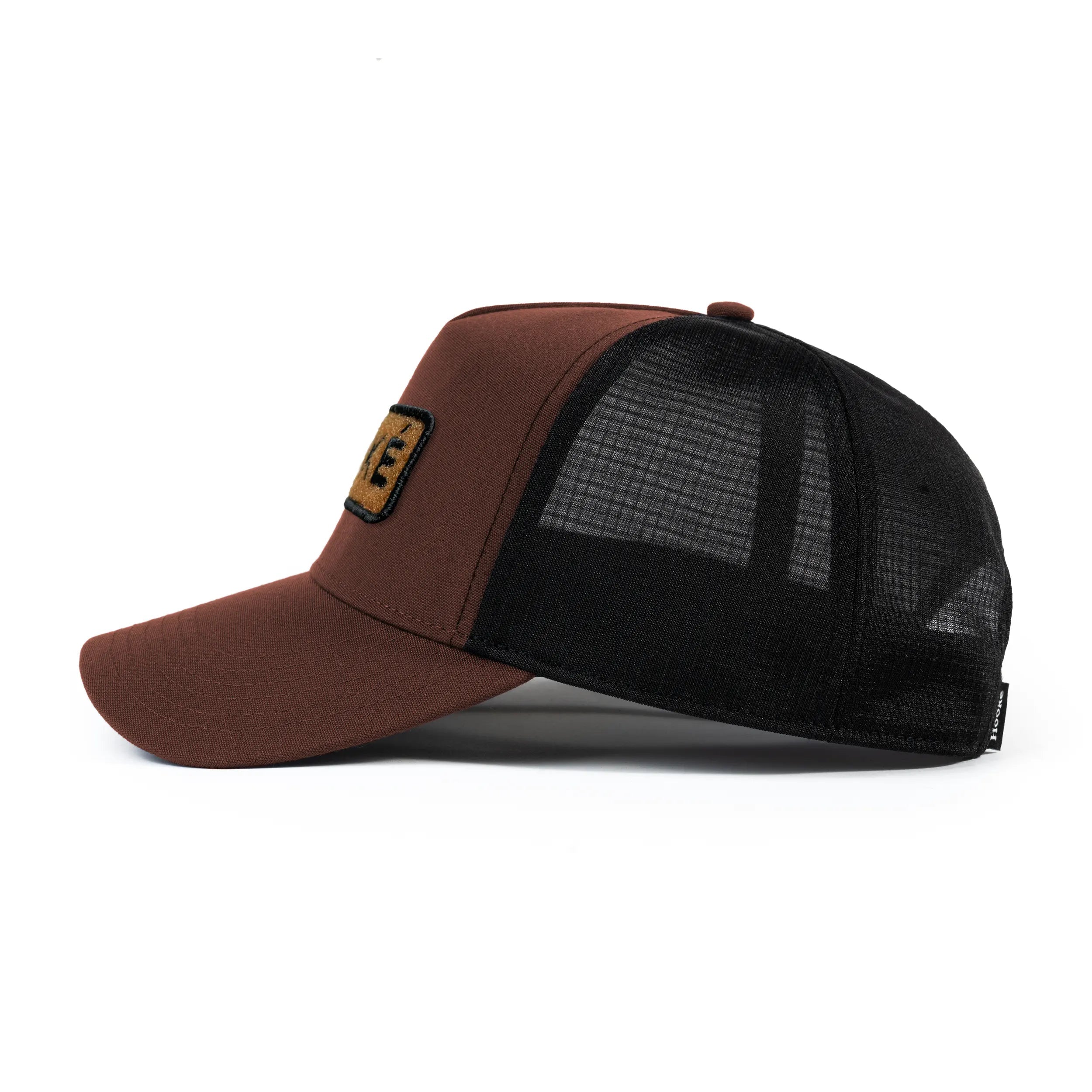 Signature Curved Trucker Hat - Hooké