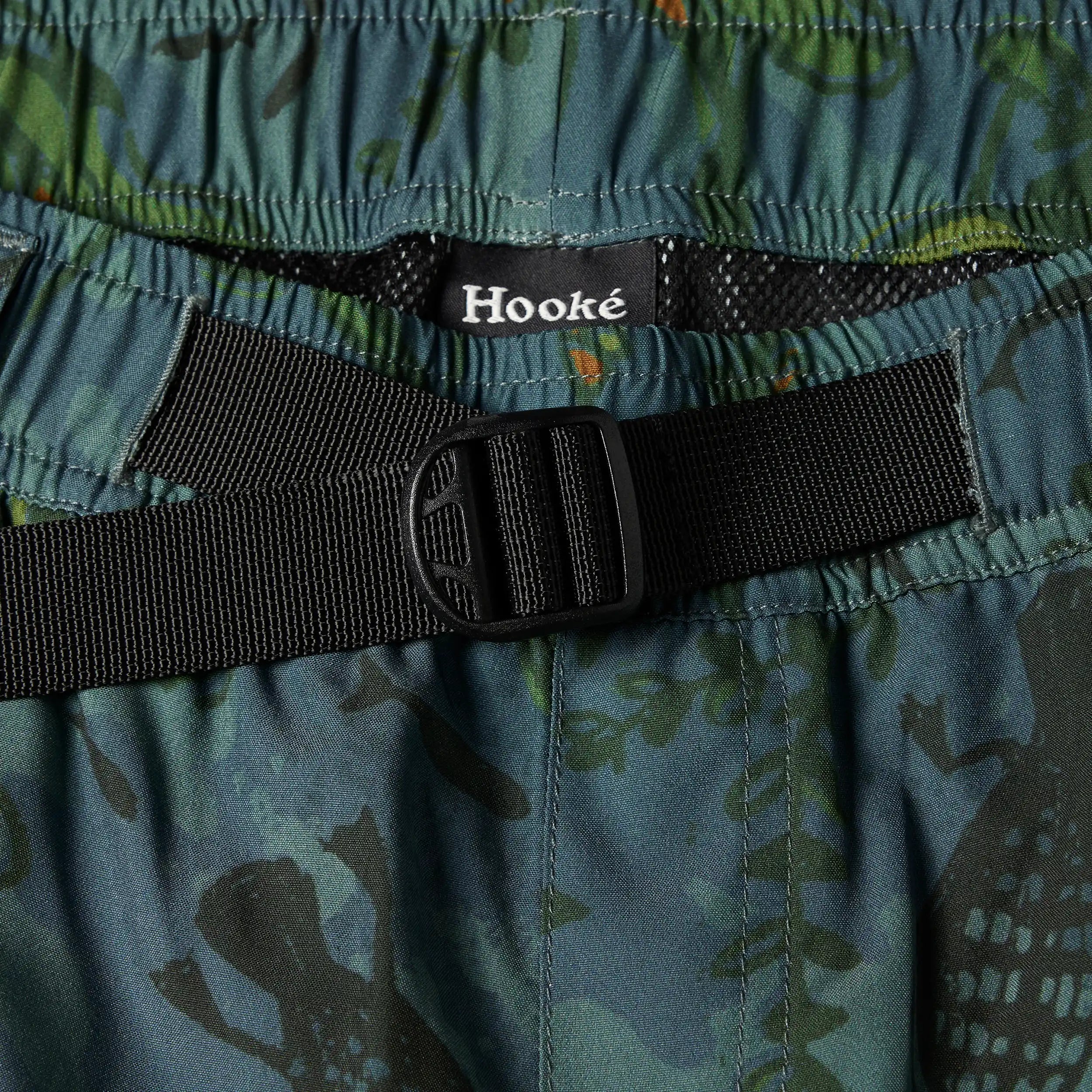 M's Diving Loon River Shorts