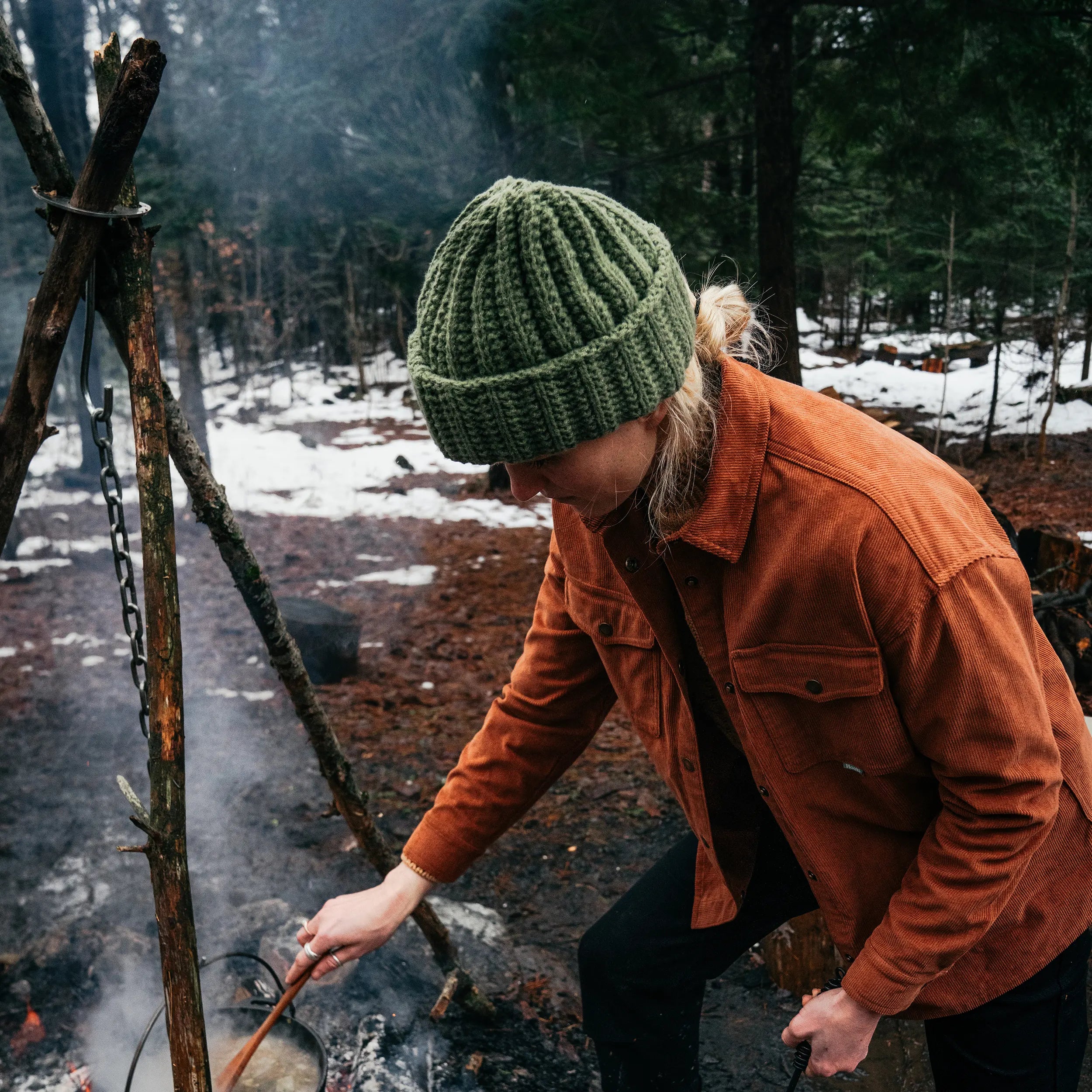 Tuque tricotée à la main