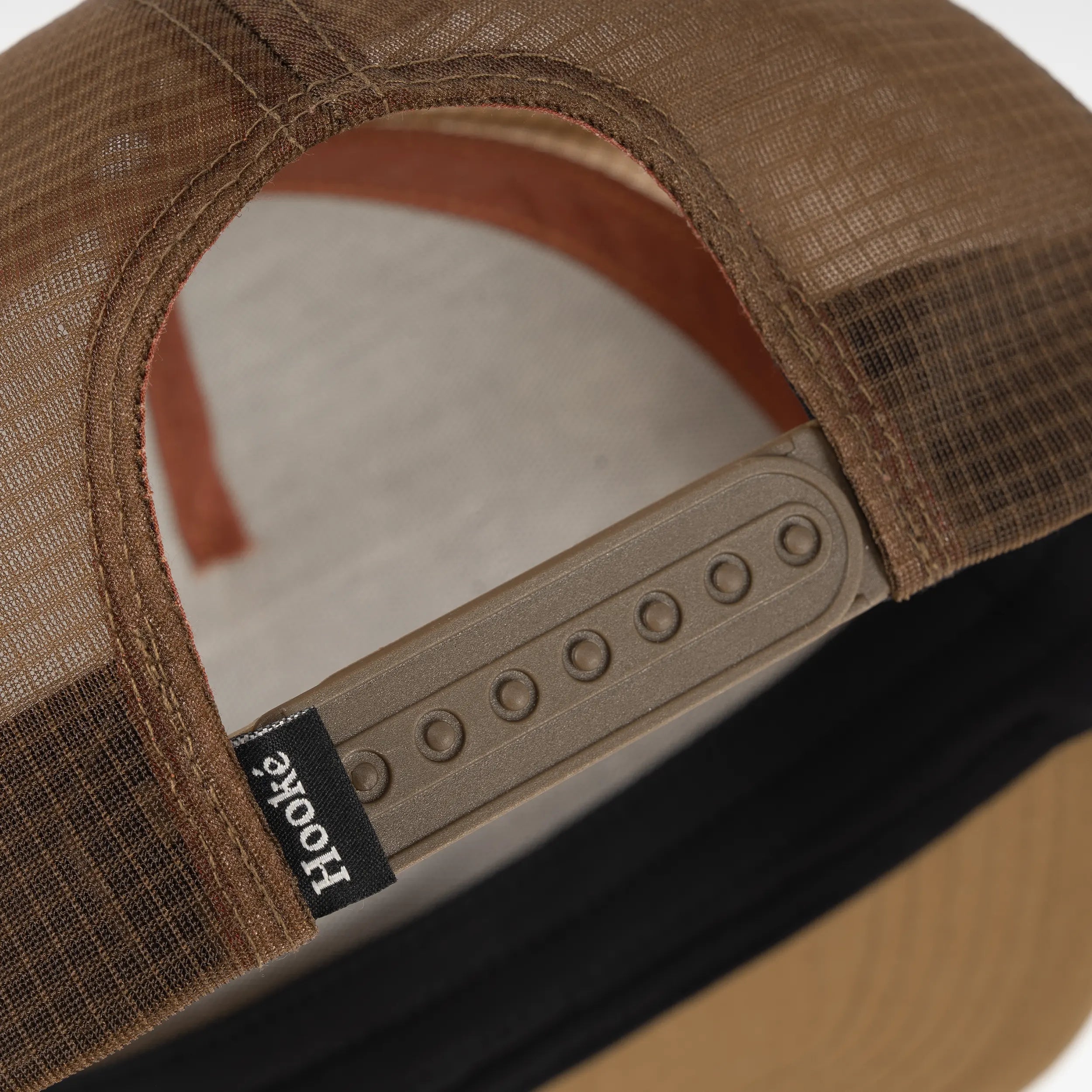 ASF Curved Trucker Hat - Hooké