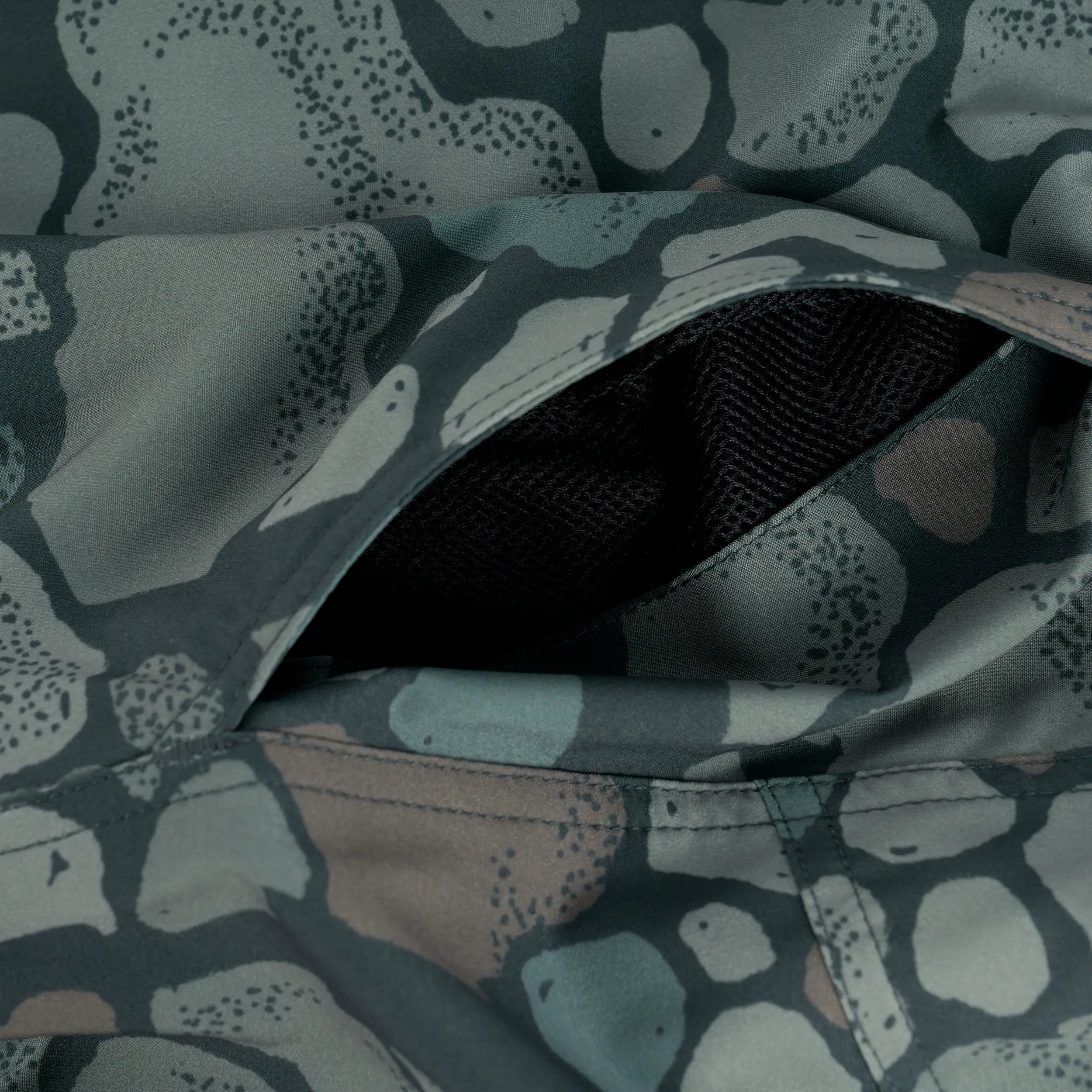 M's Camo River Shorts - Hooké