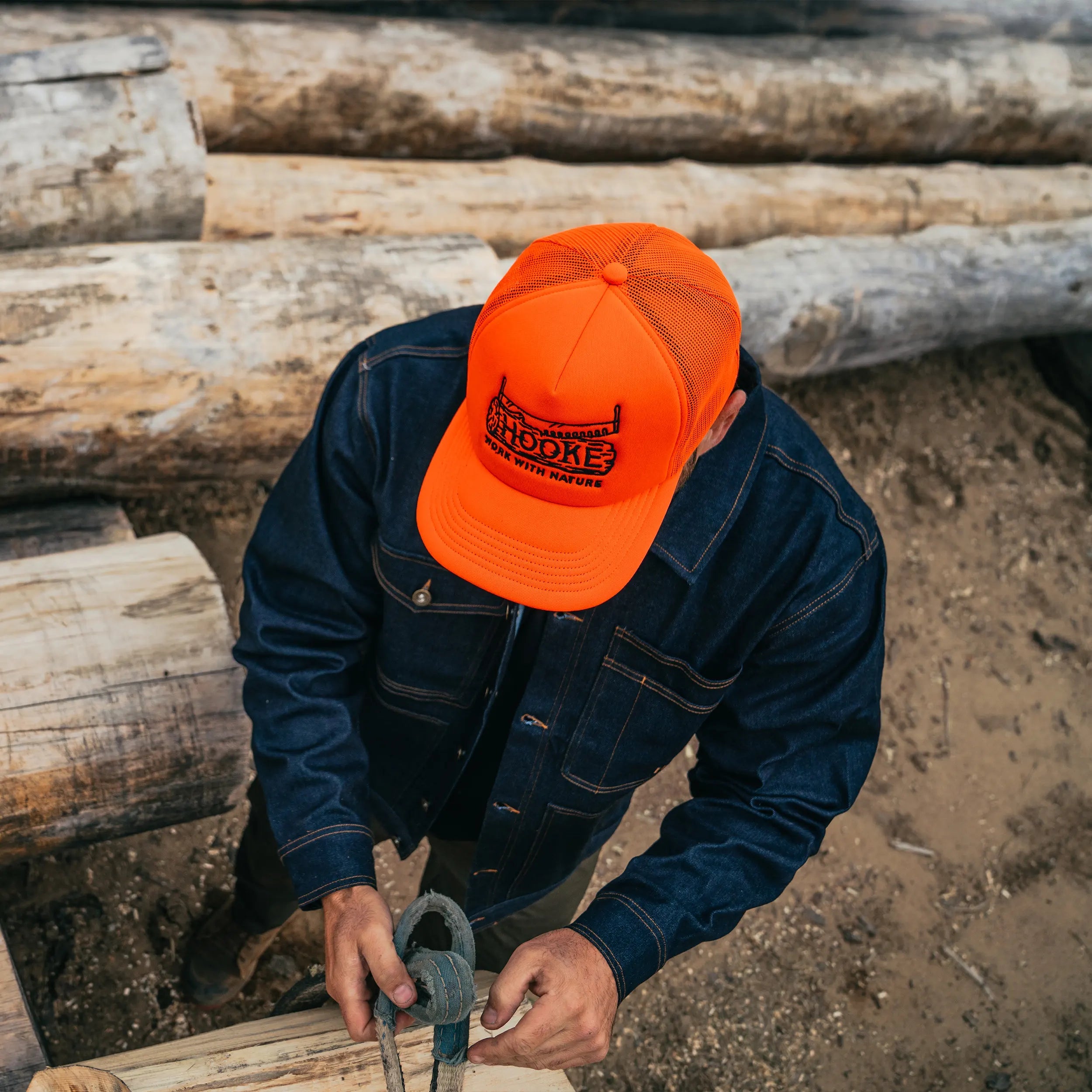 Wood Log Foam Trucker Hat - Hooké