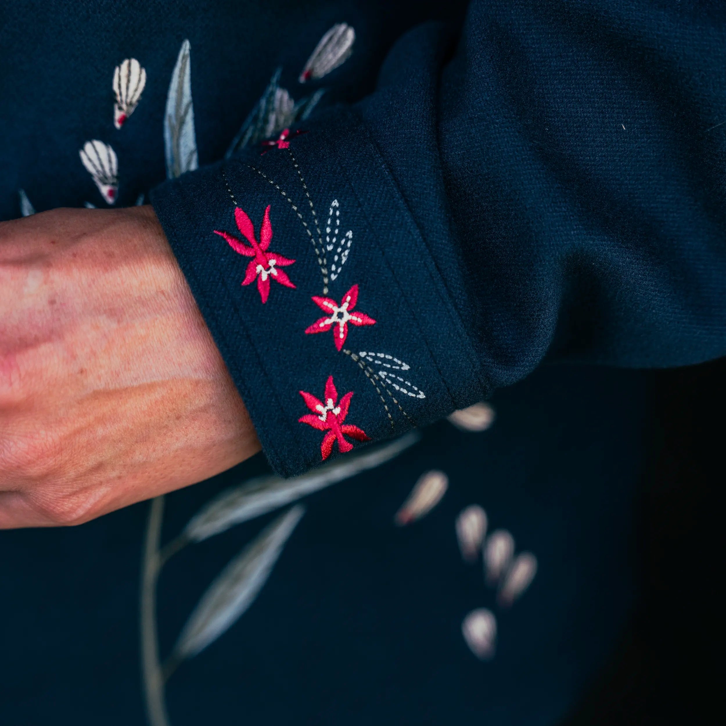 W's Milkweed Oversized Flannel Shirt - Hooké