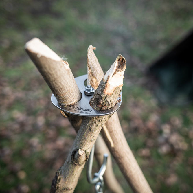 Tripod Lashing - Hooké